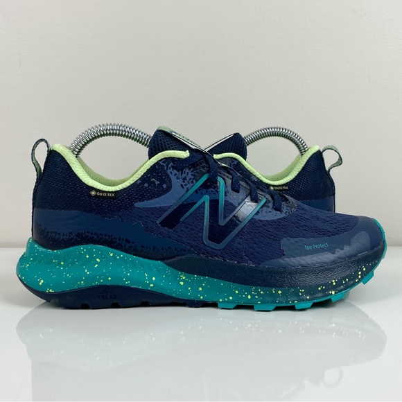 New Balance Women’s Dynasoft Nitrel v5 GTX Blue Athletic Running Shoes Size 8.0 - Picture 2 of 10